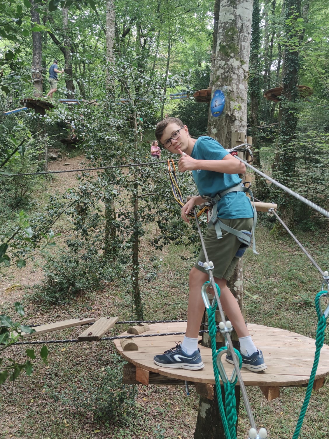 sortie ados accrobranche camping le moulin de david dodogne perigord monkey's forest