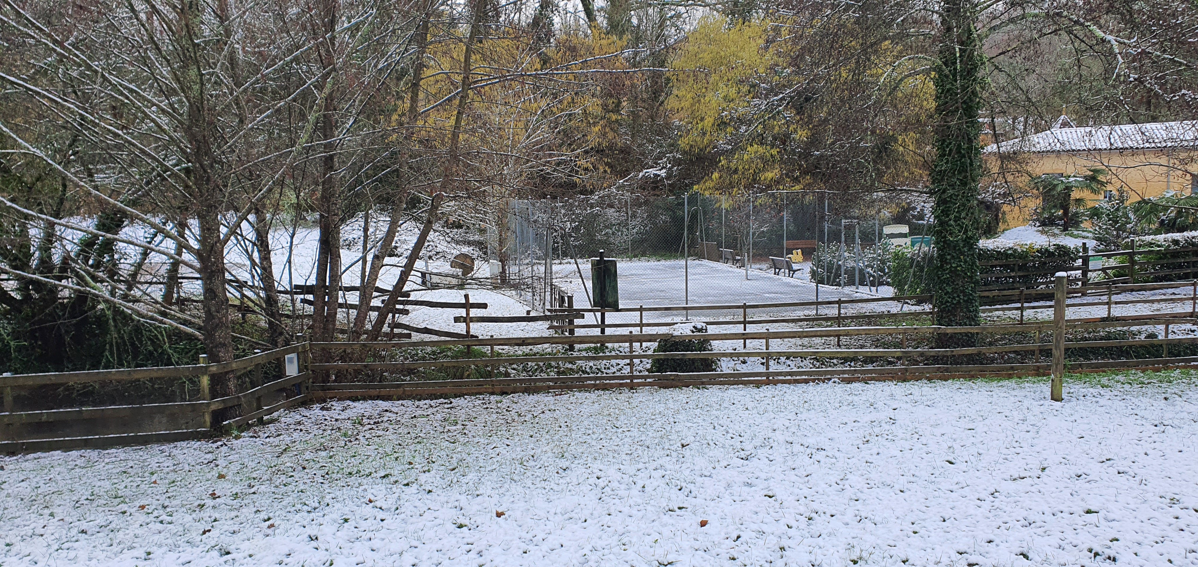 Neige au camping Le Moulin de David 4 étoiles - Monpazier et du château de Biron - Dordogne Périgord pourpre