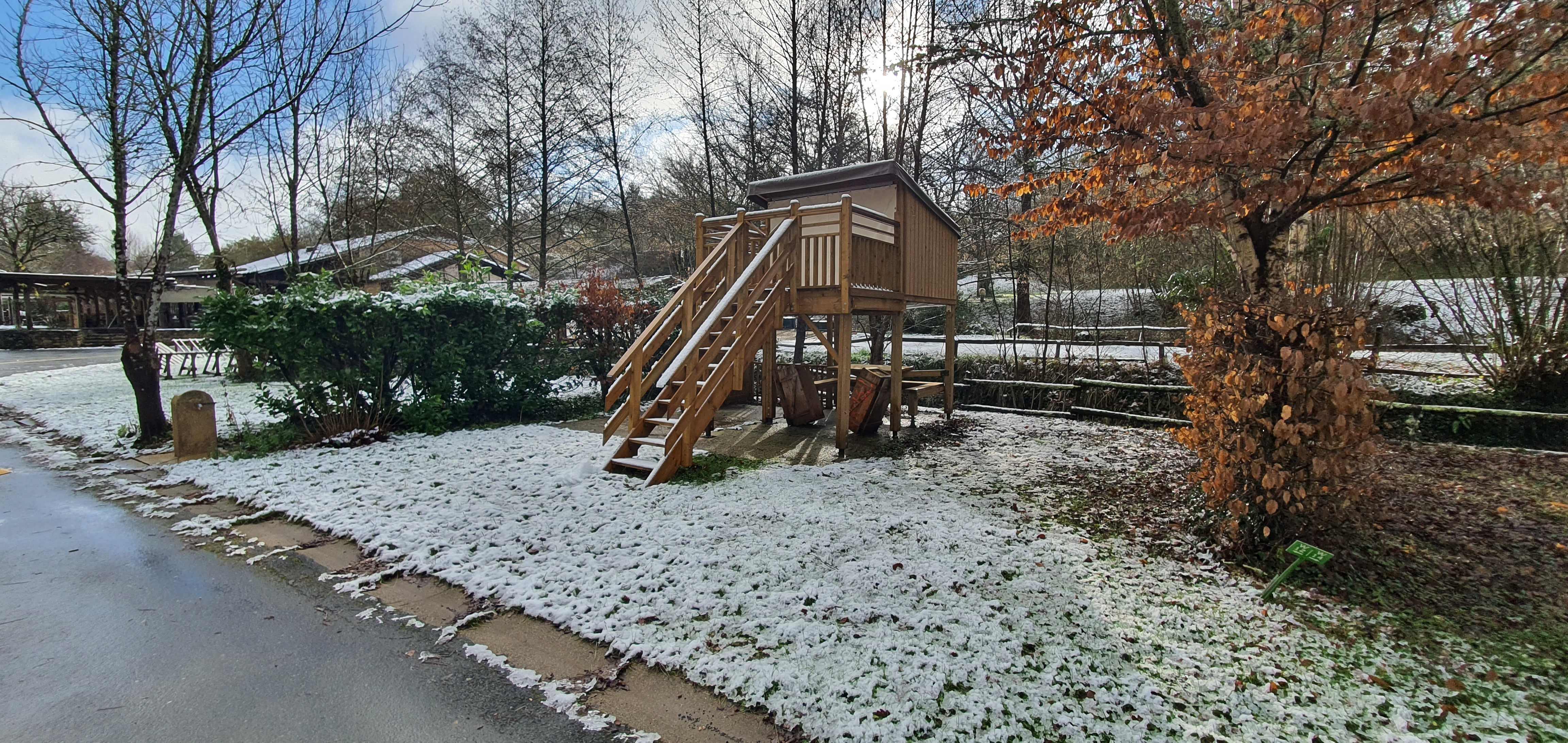 Neige au camping Le Moulin de David 4 étoiles - Monpazier et du château de Biron - Dordogne Périgord pourpre